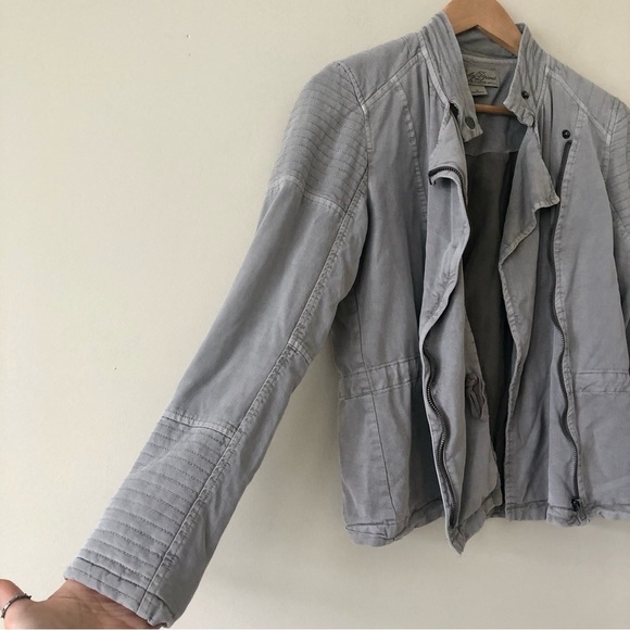 Lucky Brand Women’s Gray Lyocell Moto Jacket Size Small - Picture 4 of 10